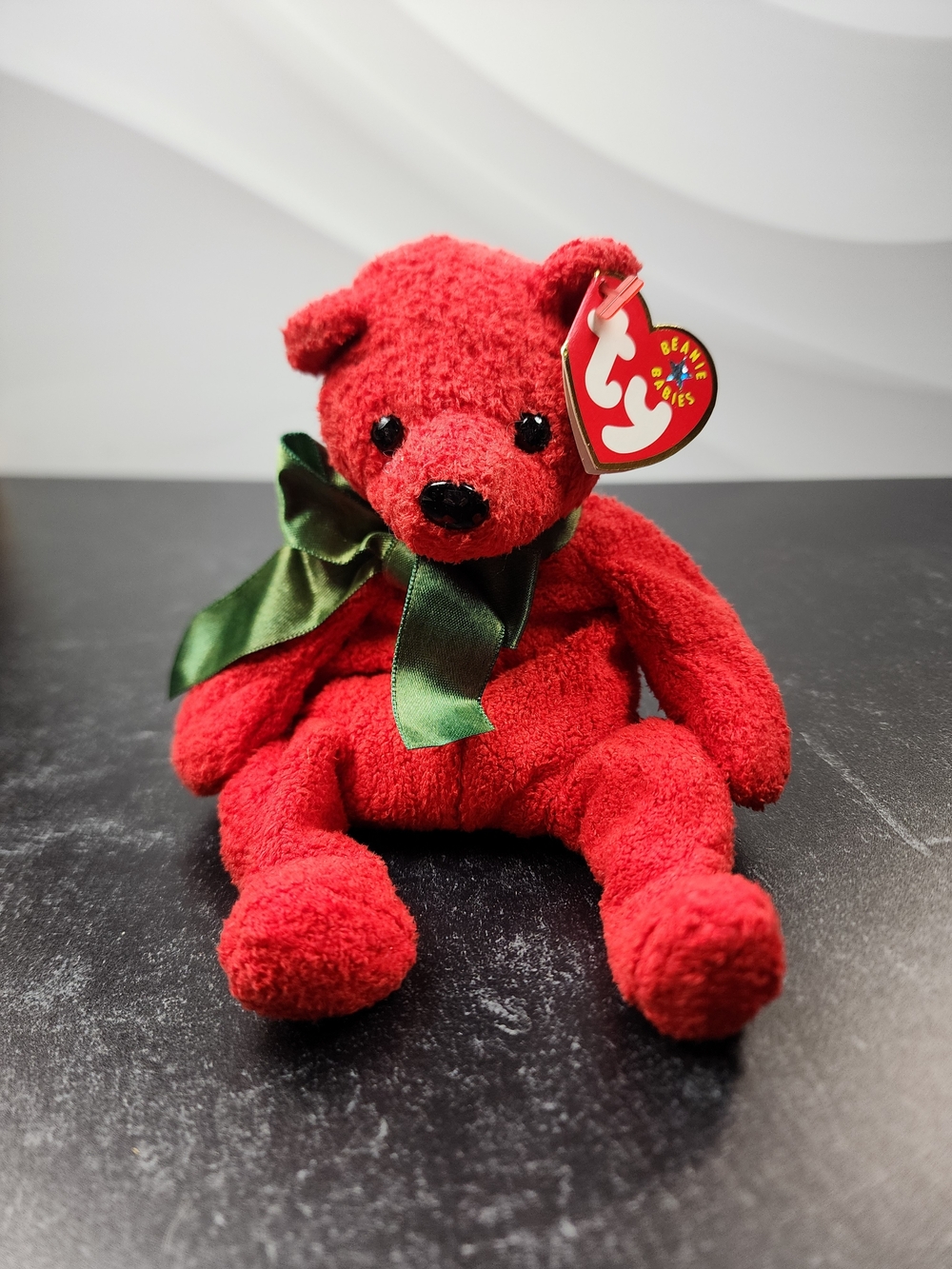 🎄 Ty Beanie Baby Holiday Teddy — Red Chenille Bear with Green Ribbon — With Tag